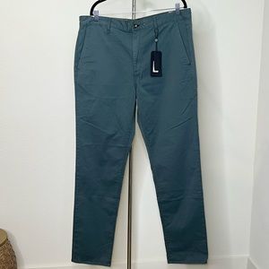 🔹 Rag & Bone Fit 2 Classic Chino Pant
